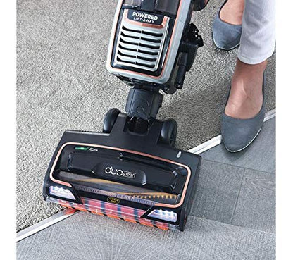 SHARK DuoClean Powered Lift-Away True Pet Anti Hair Wrap AZ910UKT