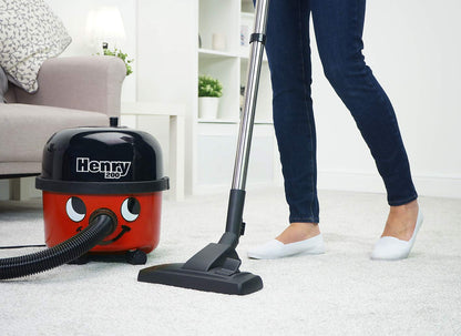 Henry  Bagged Cylinder Vacuum